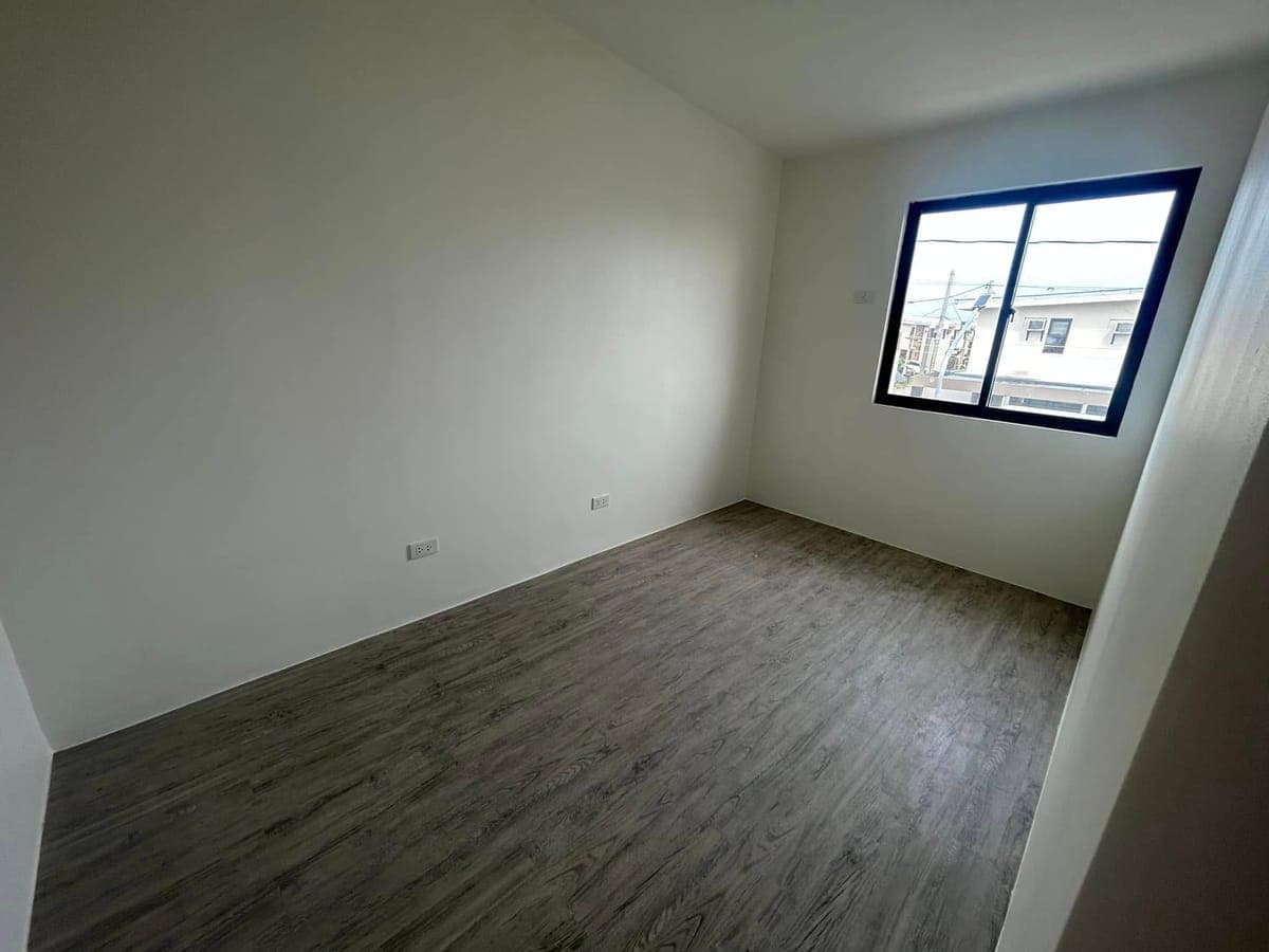 Permission to Post admin.. - photo 4