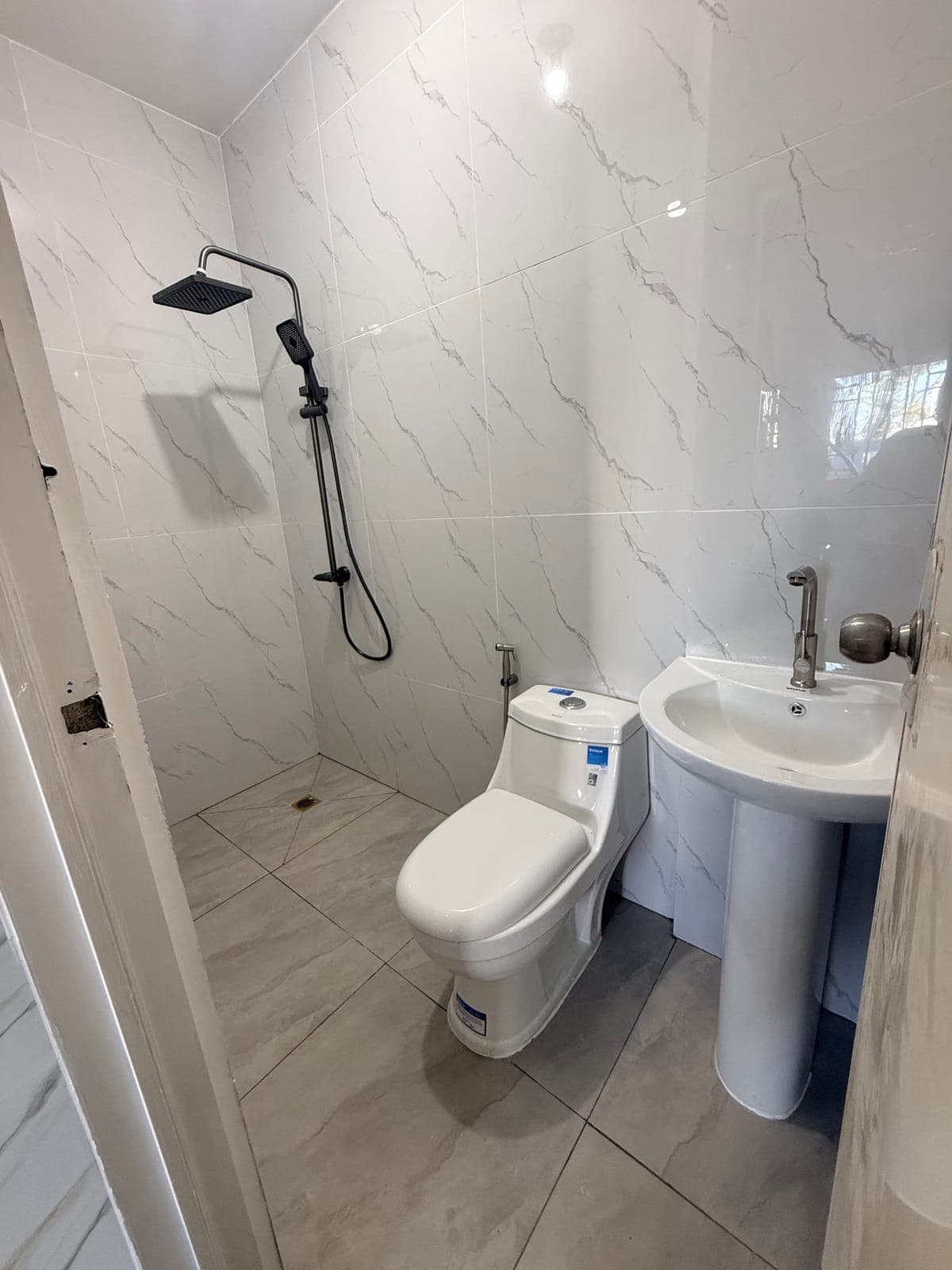 PLEASE READ THE DETAILS BELOW - photo 11