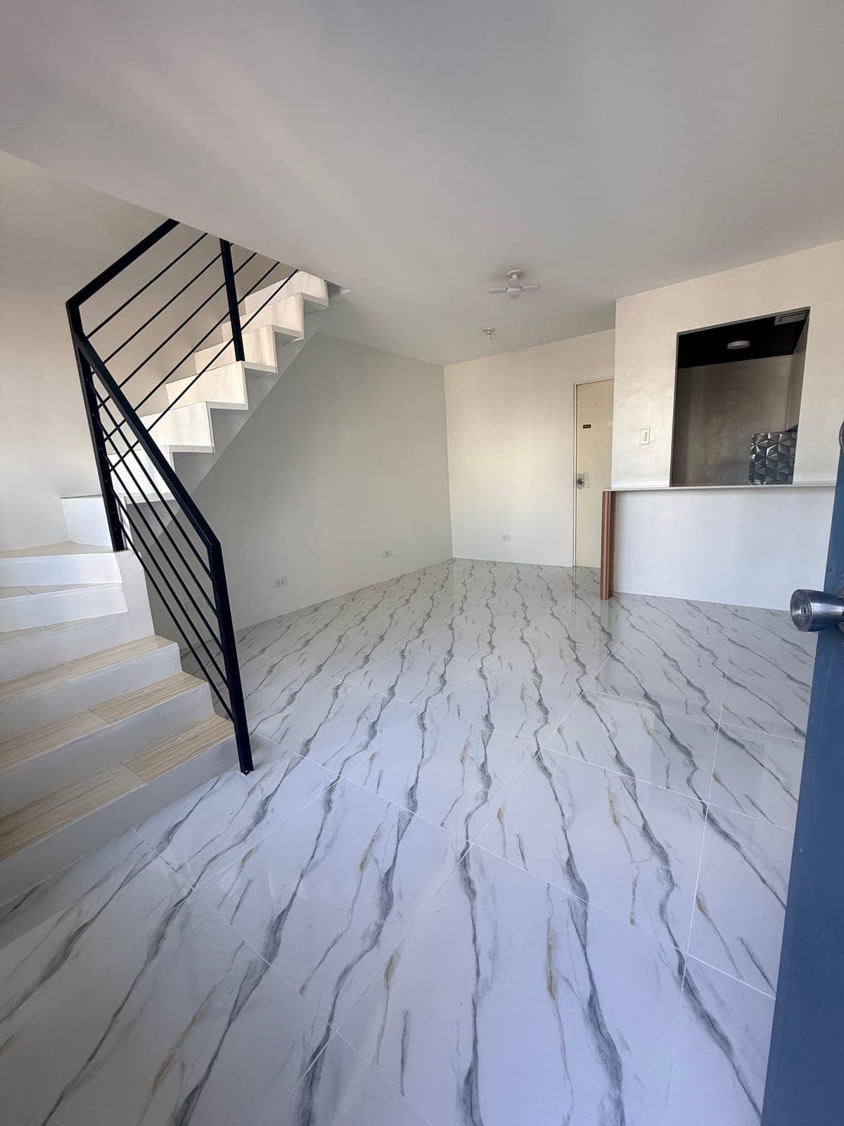 PLEASE READ THE DETAILS BELOW - photo 6