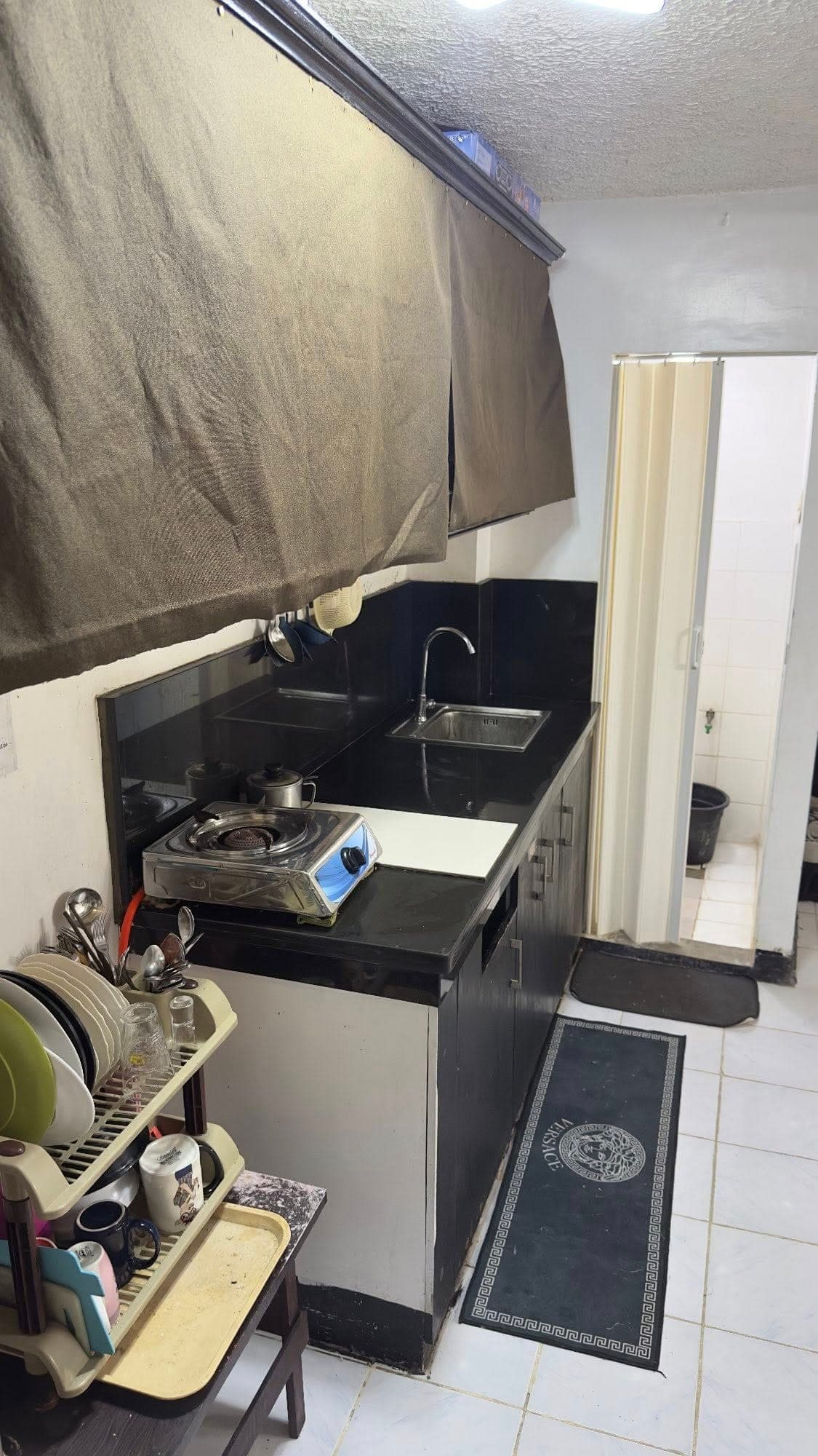 Female Bedspace for rent near Sm Bacoor - photo 7