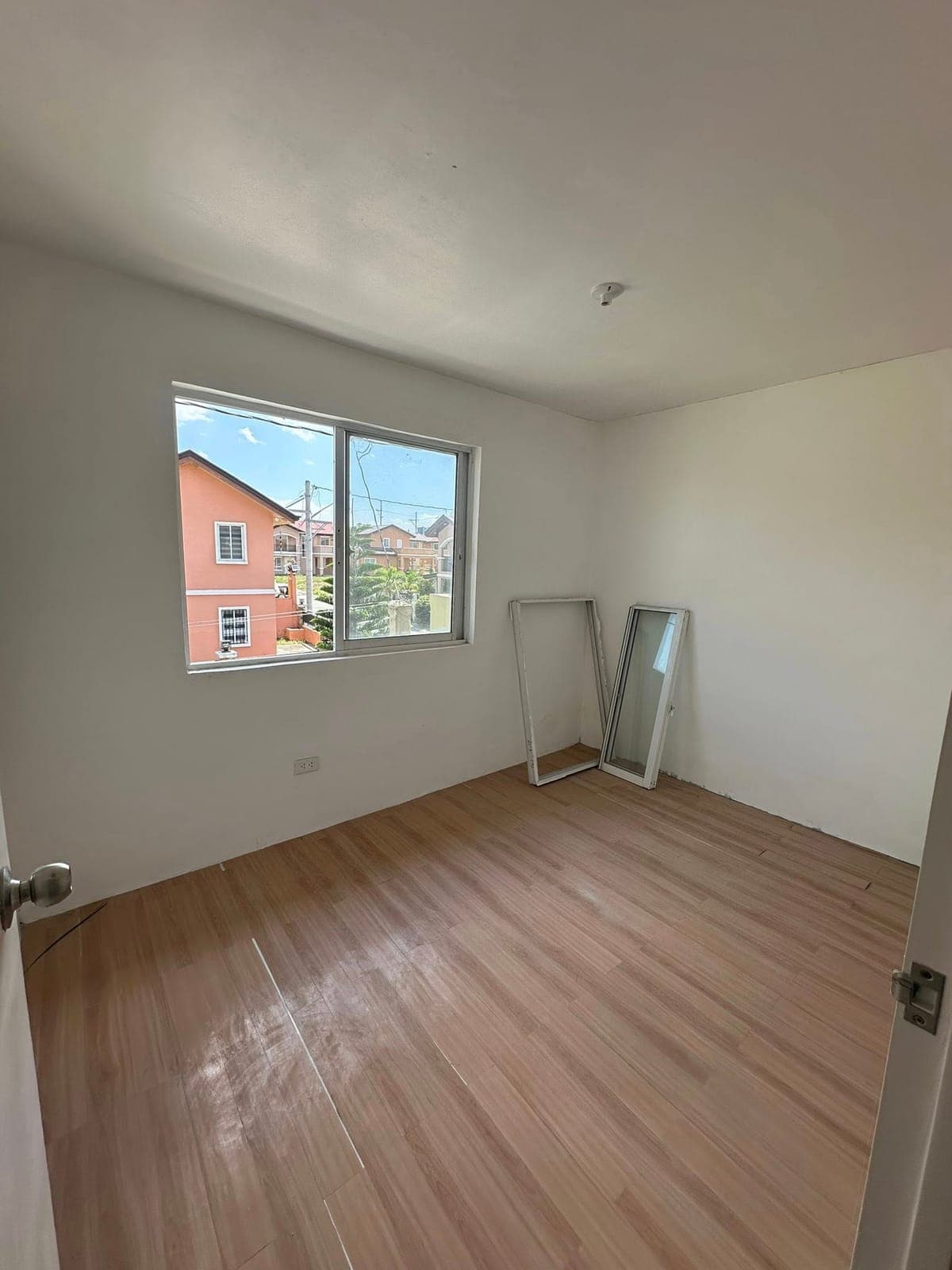 House for rent - photo 3