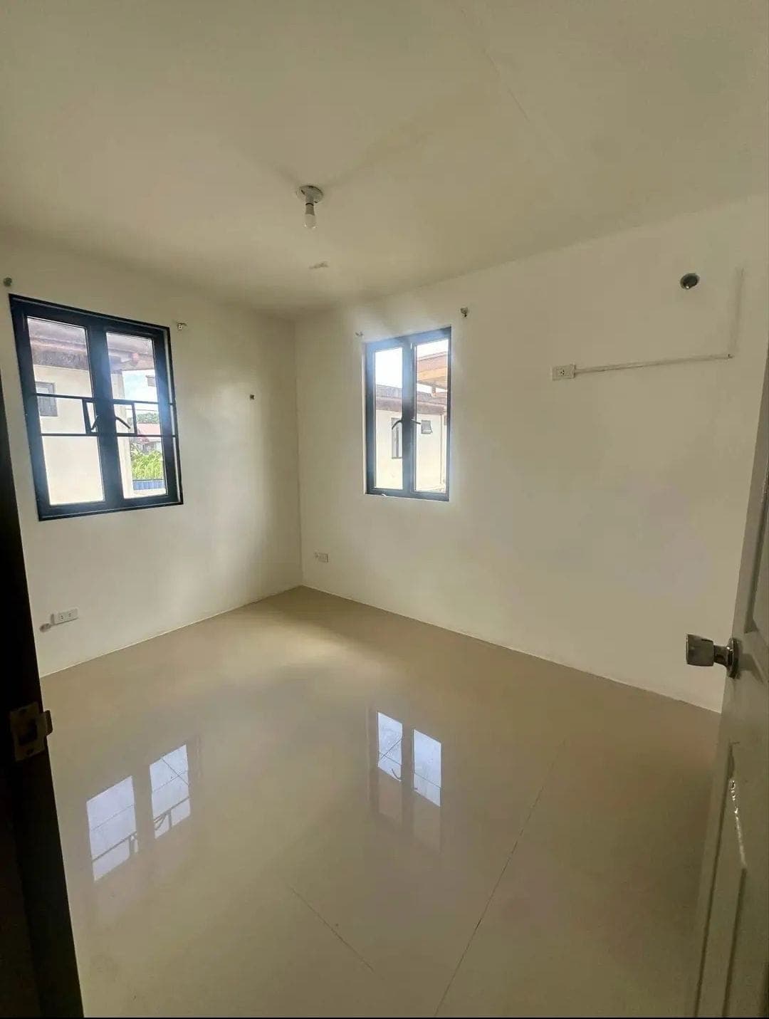 House for Rent ‼️ - photo 2