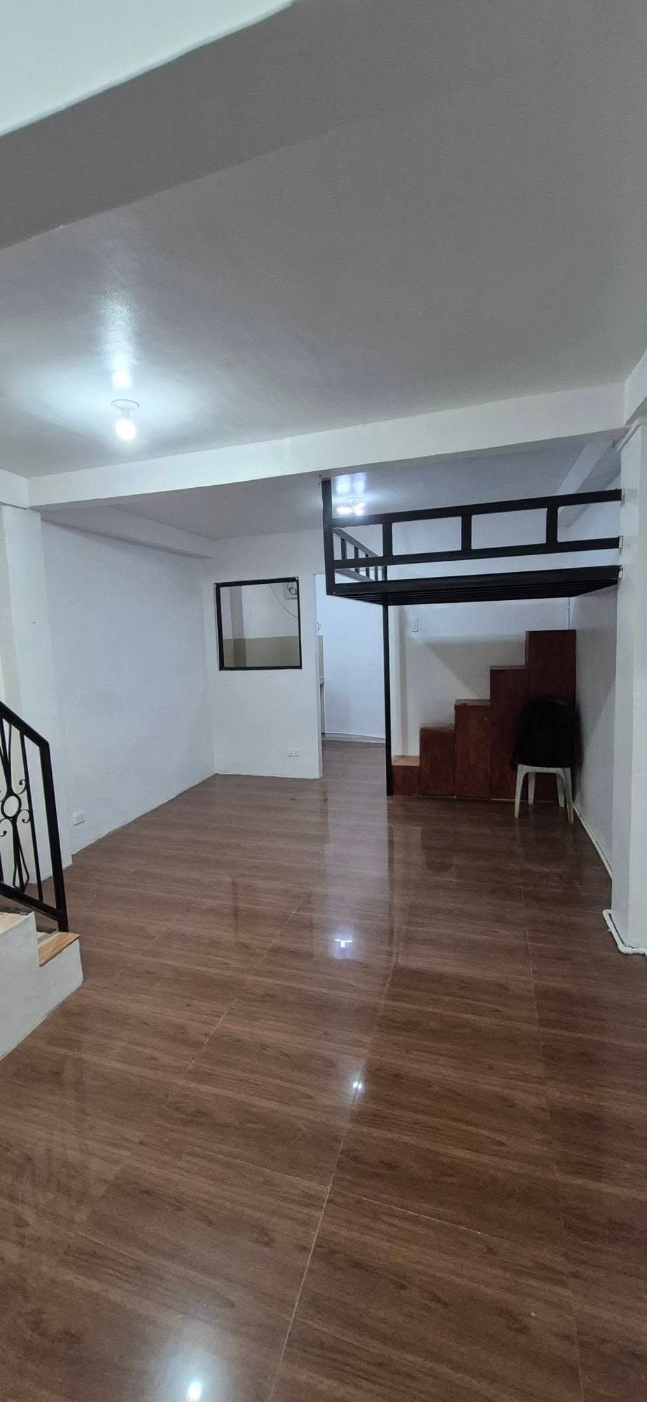 HOUSE FOR RENT - photo 2