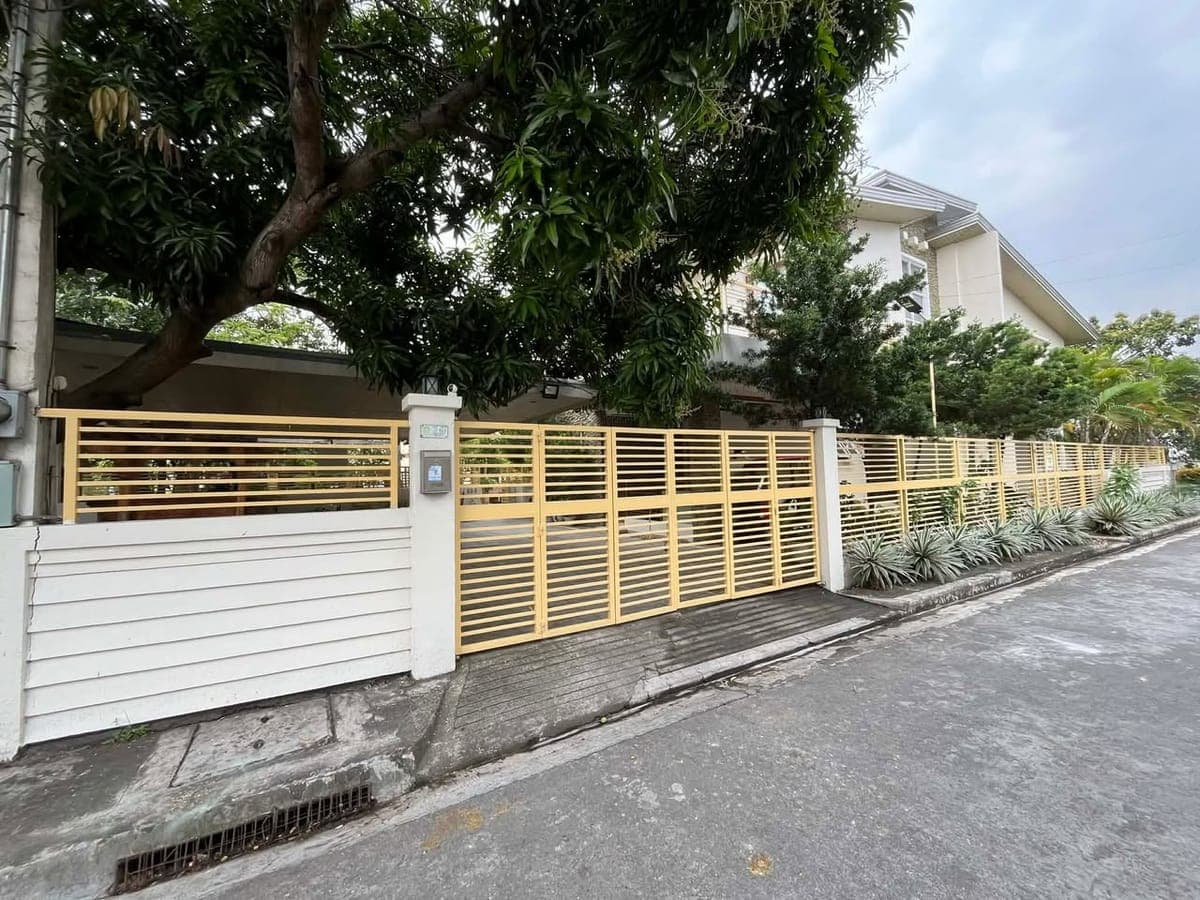 House for Rent or Sale ‼️ - photo 1