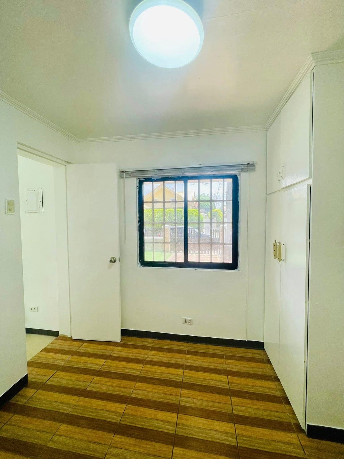 HOUSE FOR RENT IN STA. ROSA HEIGHTS / AVAILABLE ON 1st WEEK OF JUNE 2026 - photo 2