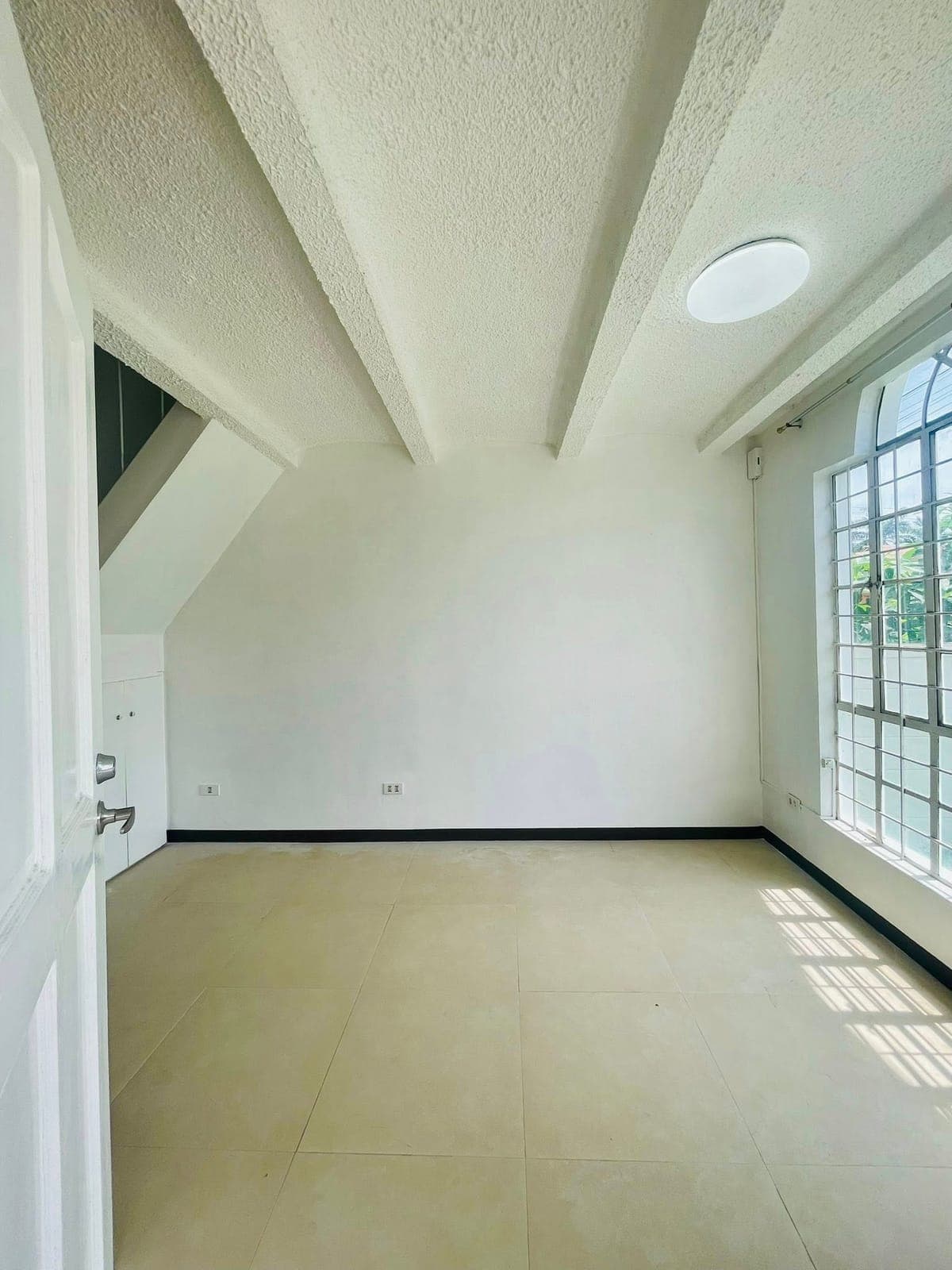 HOUSE FOR RENT IN STA. ROSA HEIGHTS / AVAILABLE ON 1st WEEK OF JUNE 2026 - photo 12