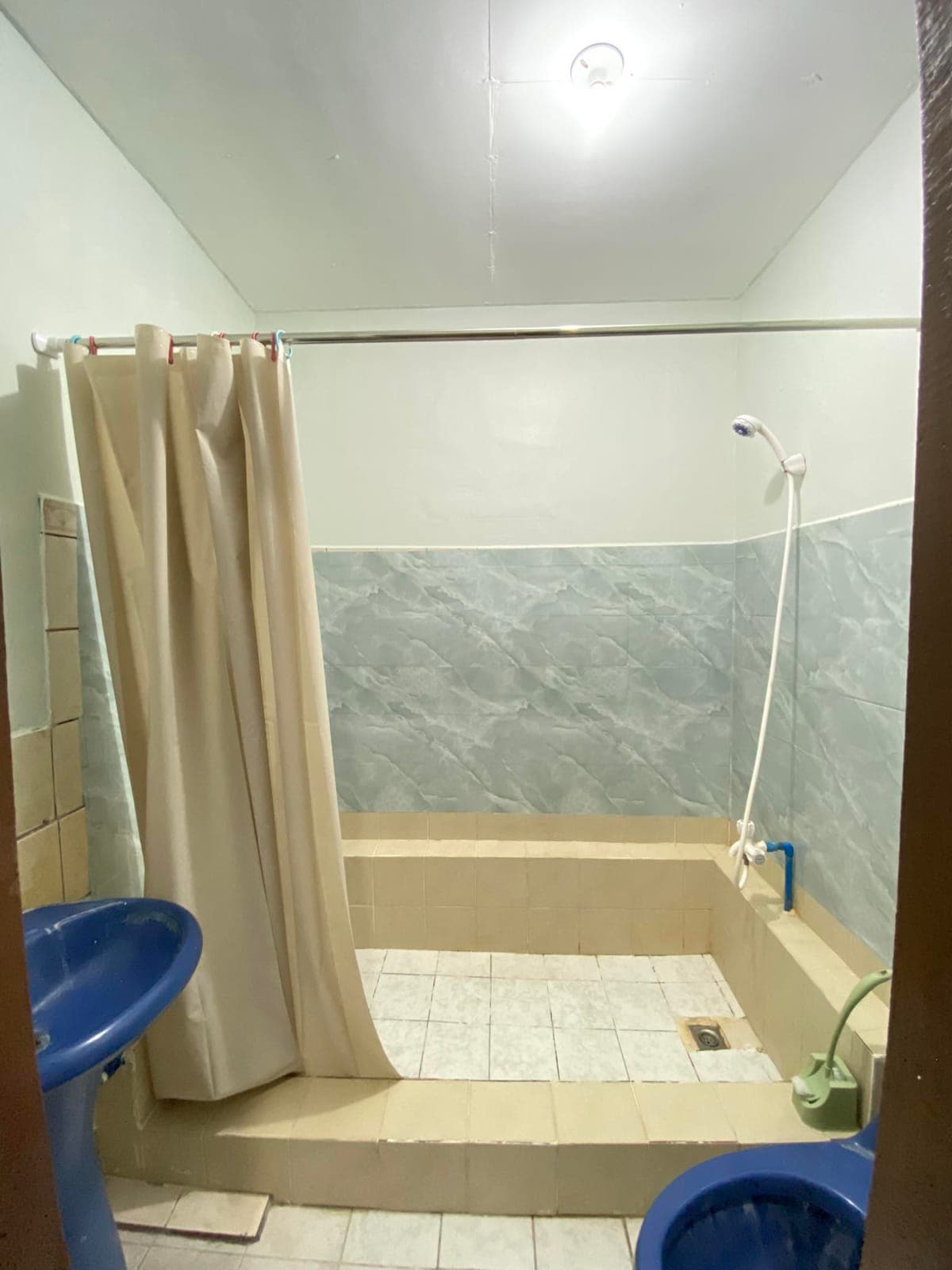 BEDSPACE & ROOM FOR RENT AVAILABLE! Inquire now! - photo 3