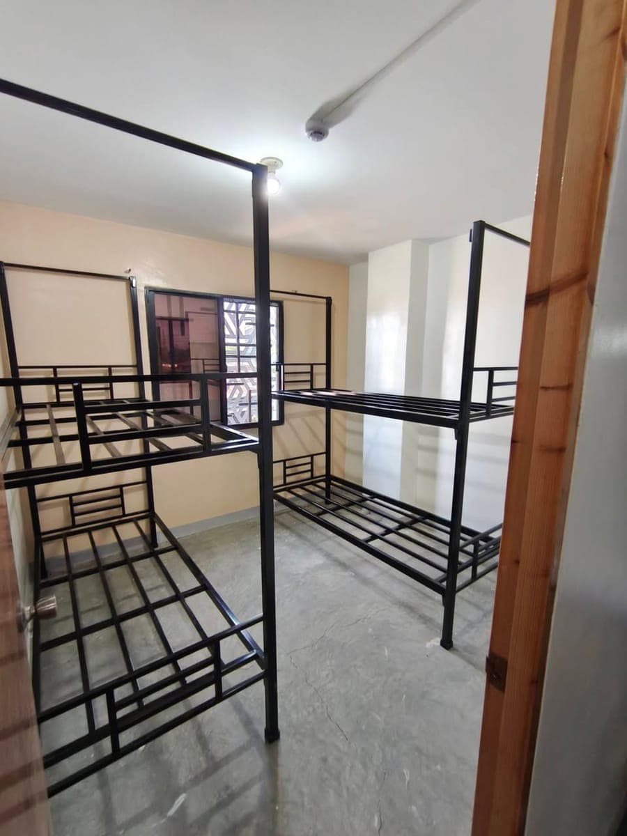 Newly Built - photo 4