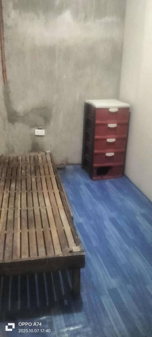 Availlable room for rent good for 2 persons front gaisano city singcang pm me - photo 2