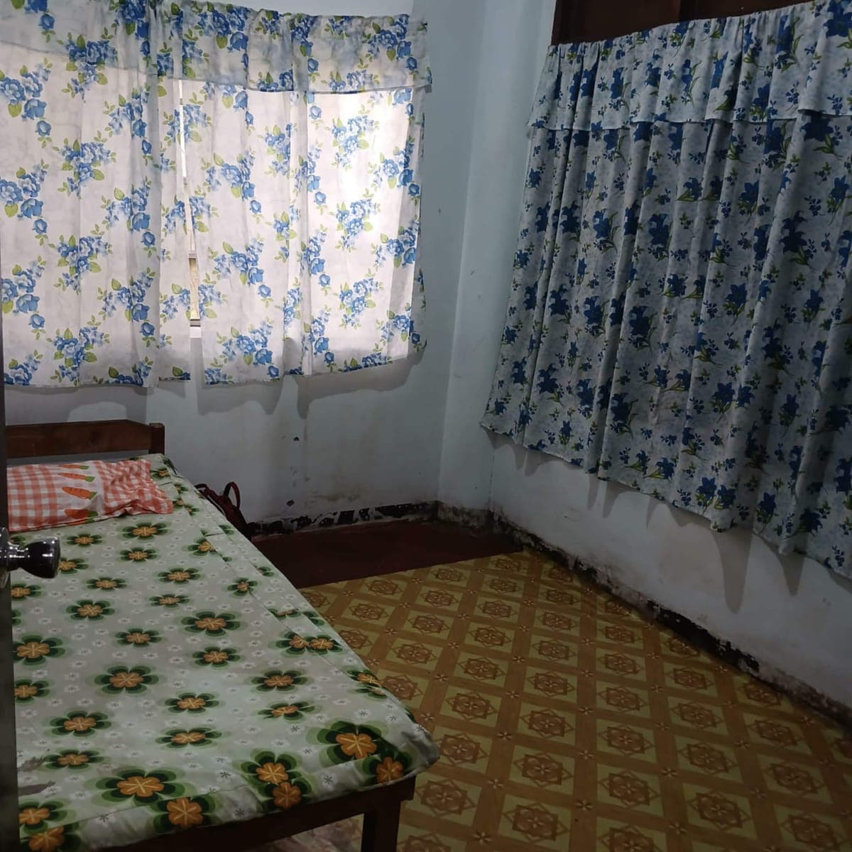 Room for rent only - photo 2