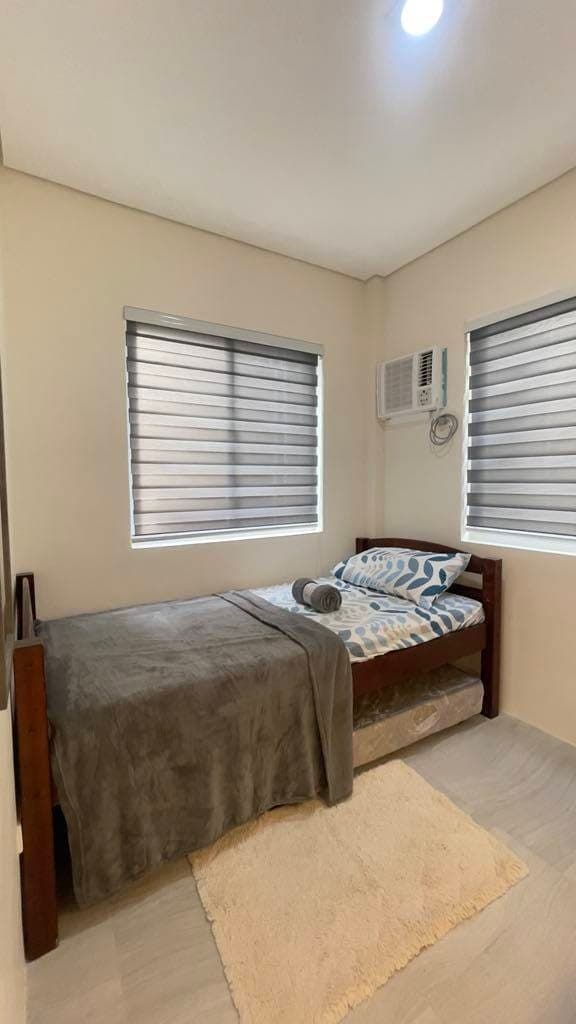 House For Rent🏡- Along the way - photo 2