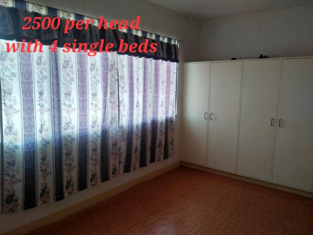 Bedspace available (4) - photo 1