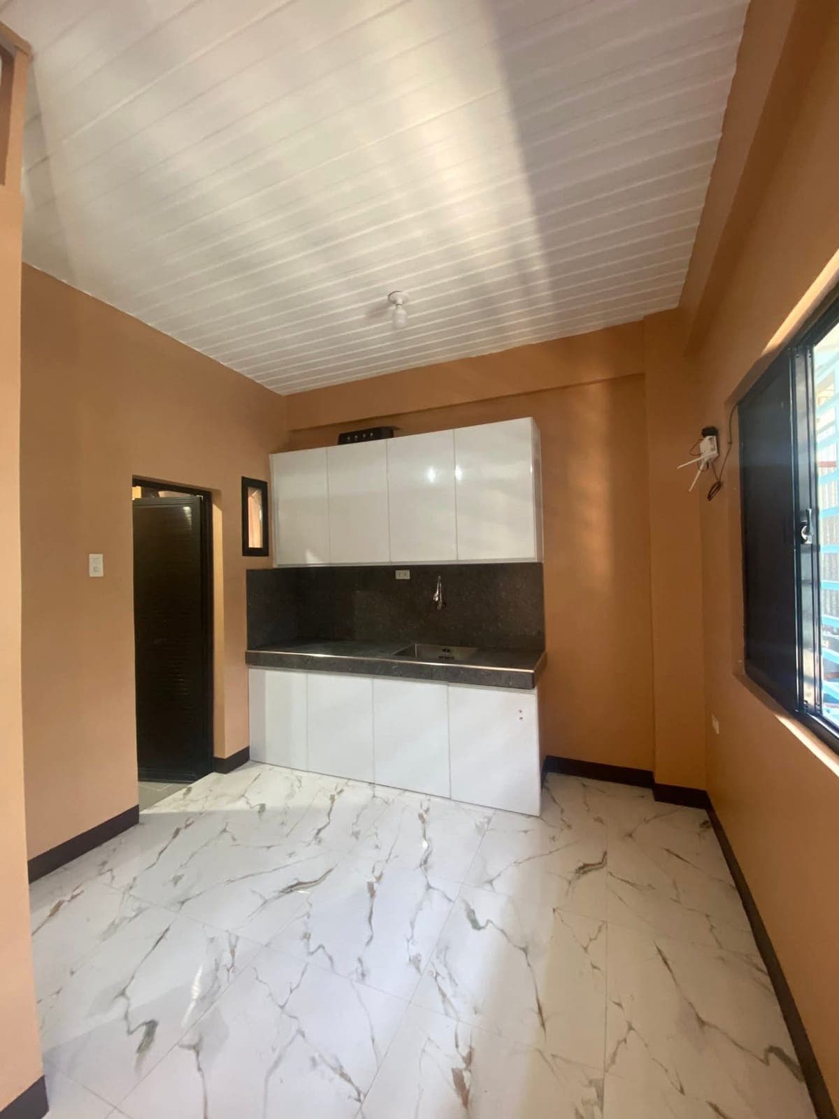 Apartment for rent available sbung READY sayluhan bwas 1 bedroom own sink own Meter kuryente kag TUBIG - photo 2