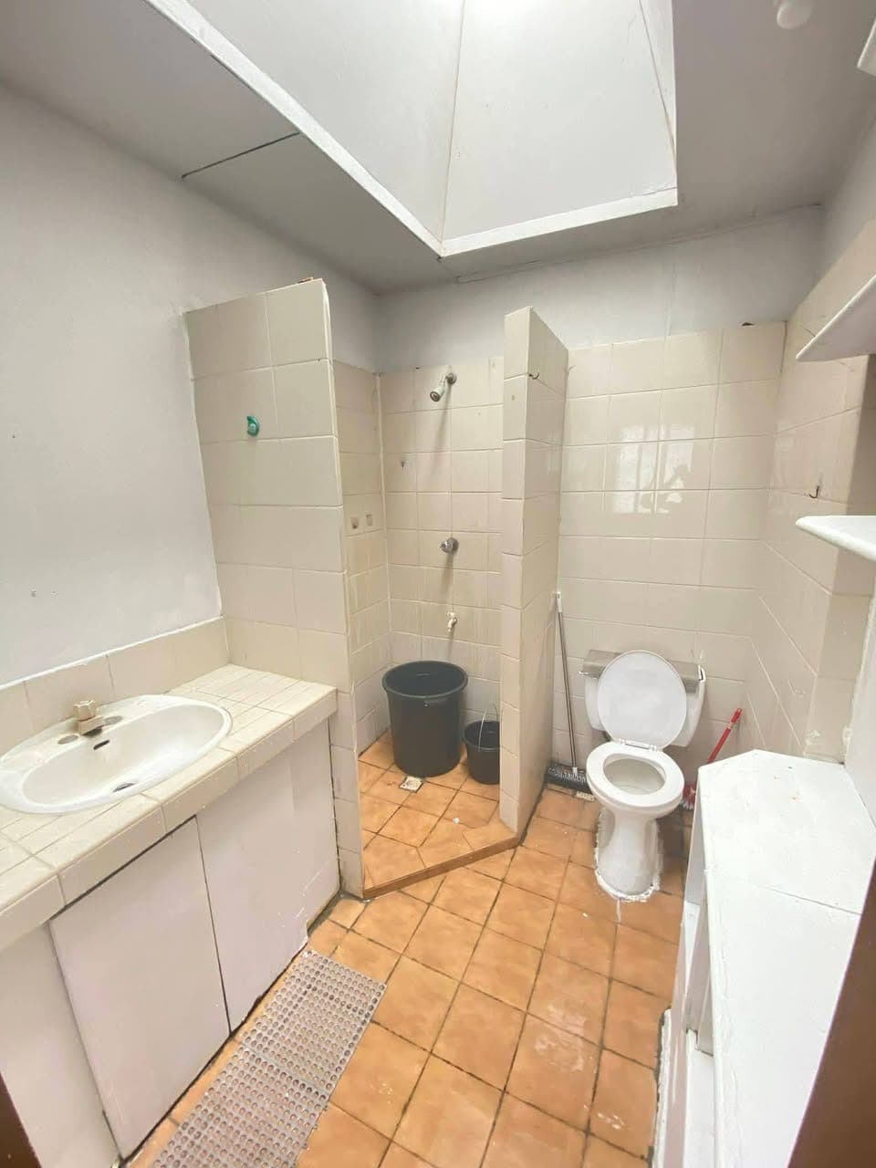 4 Bedspace Available on May 15 Female Tenant. - photo 3