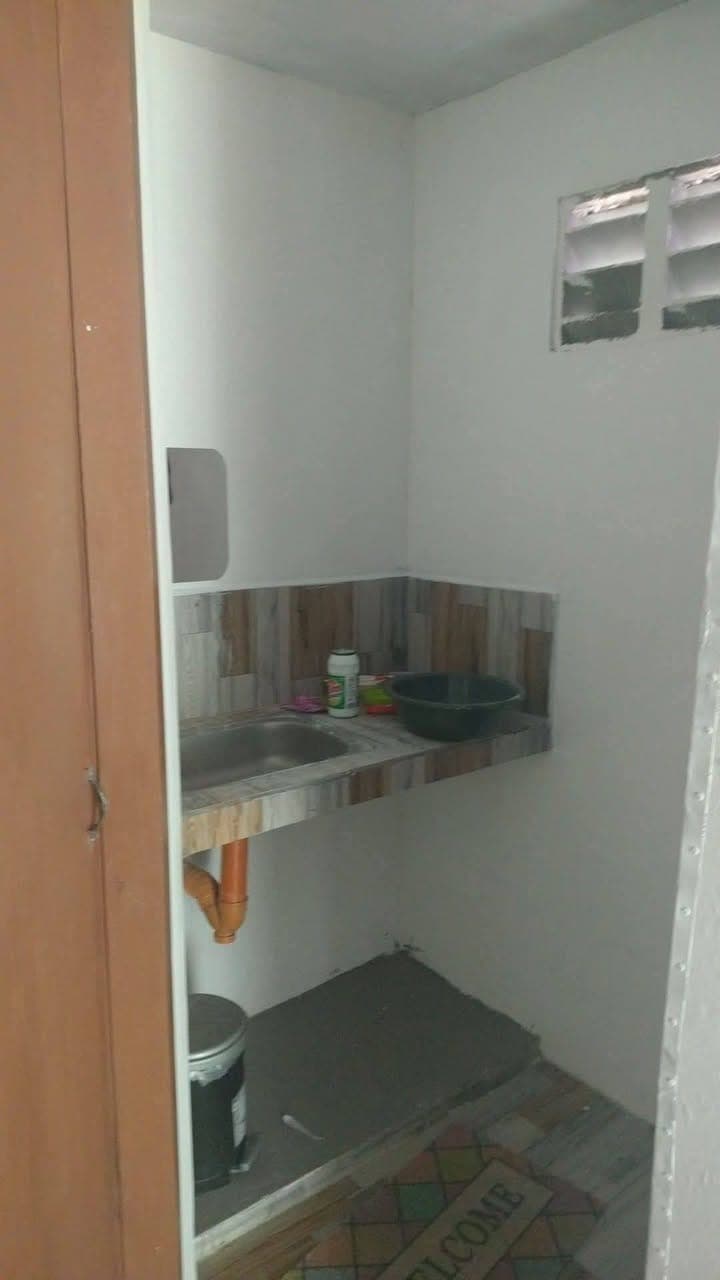 MAHALIN NA ANG APAT nga female bedspacer Sa 1st week sang May - photo 2