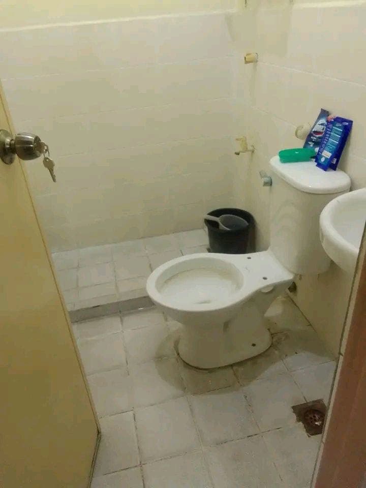 AVAILABLE FEMALE BEDSPACER FOR ONLY 1900 ALL IN - photo 1