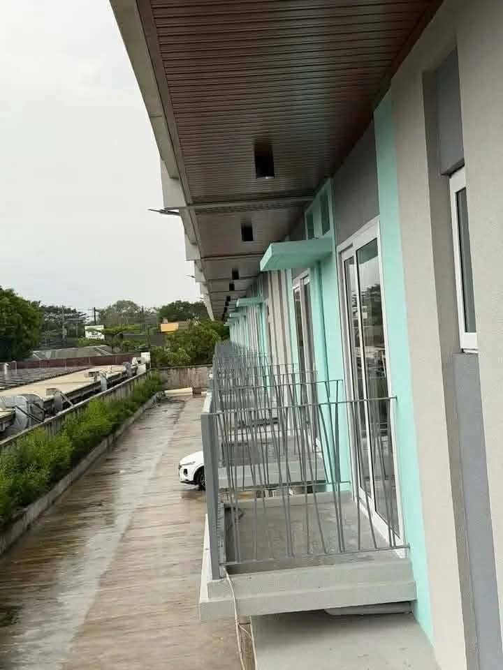 Townhouses for rent, Bacolod City - photo 1