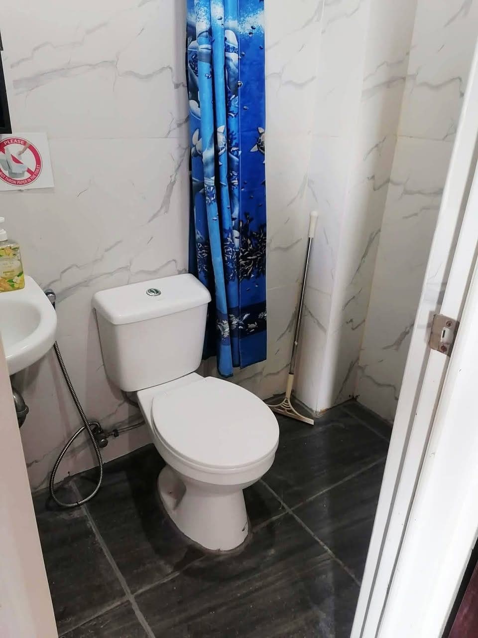 ROOM  FOR RENT 🍀 - photo 4