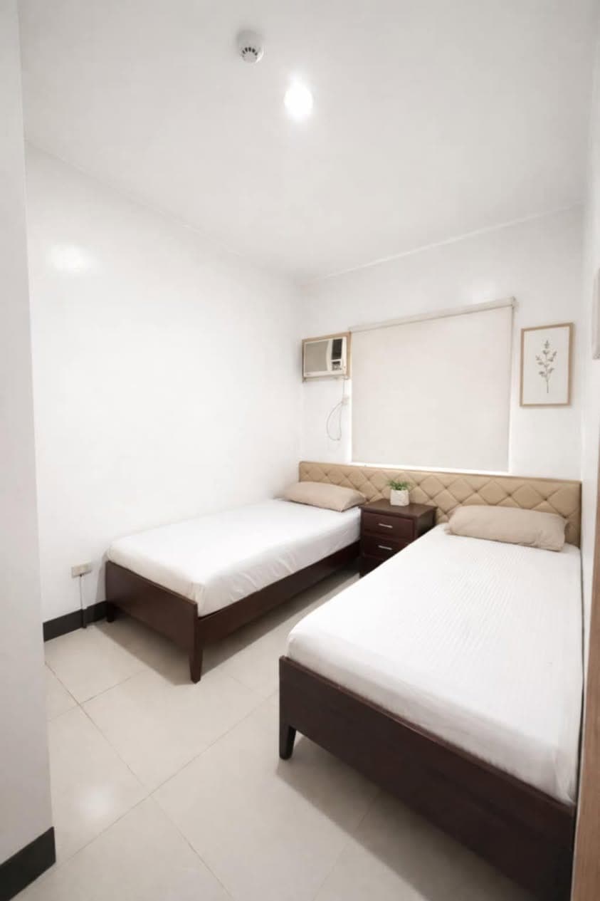 🏢 FOR RENT – 2BR Secure Apartment in City Heights - photo 3