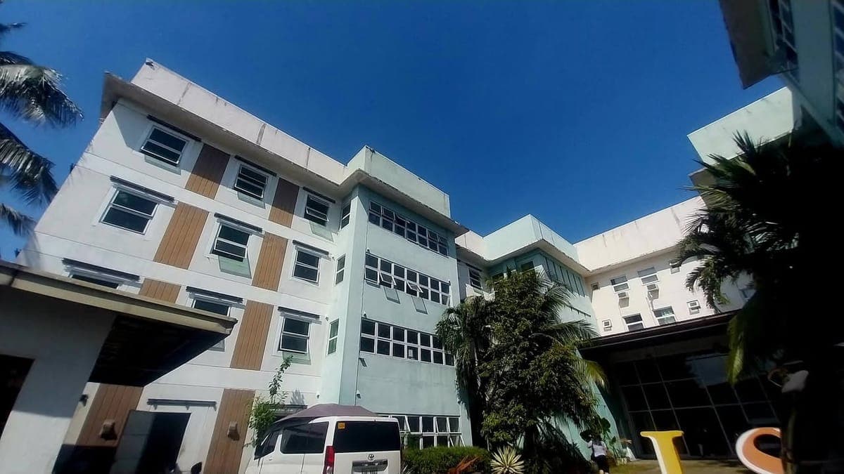 ✨️ROOM FOR RENT AND ️BED SPACE AVAILABLE FOR MALE TENANTS✨️ - photo 1