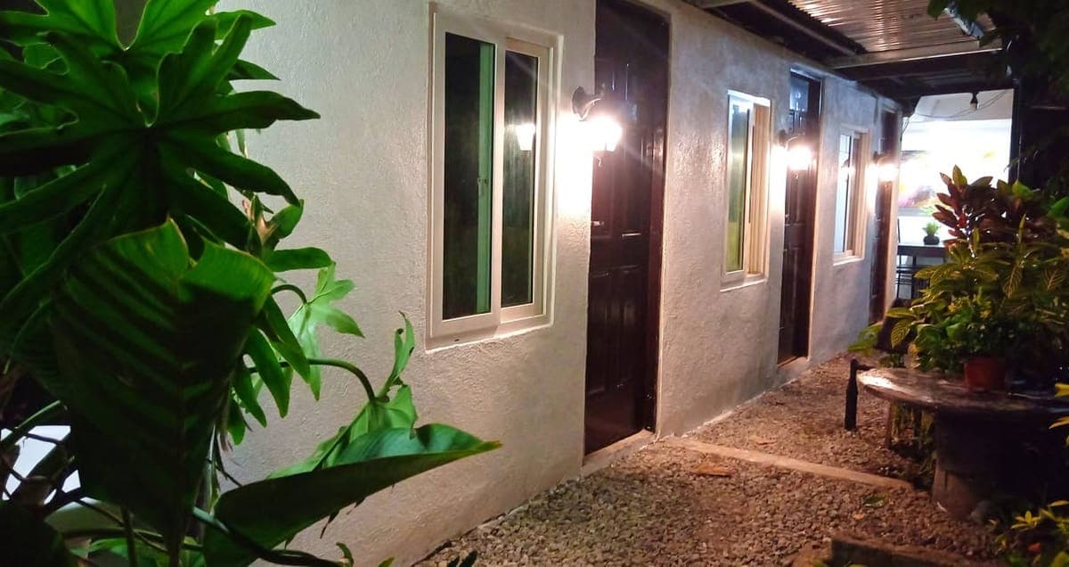 2 ROOMS / BED SPACE FOR FEMALE AVAILABLE 🌿 - photo 1