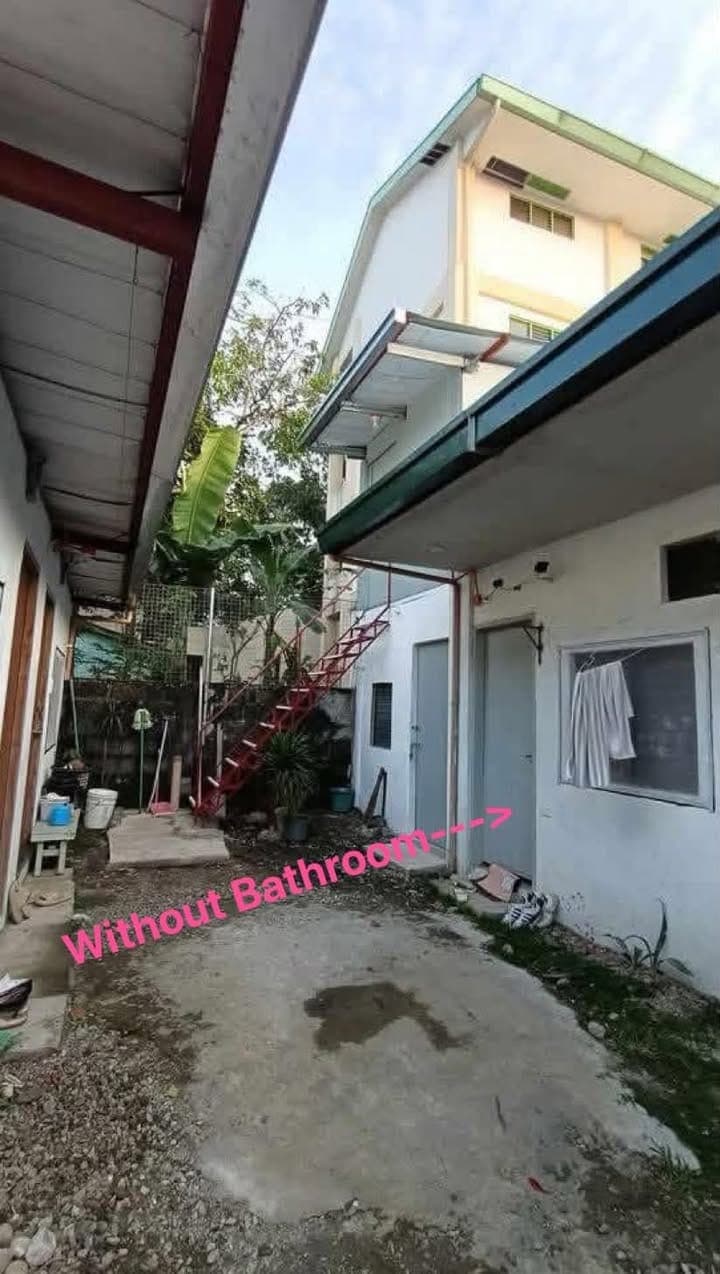 1 ROOM LEFT FOR RENT without Bathroom - photo 1