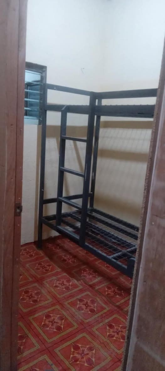 HELLO WHO'S LOOKING FOR ROOM FOR RENT 2K PER MONTH 1 MONTH ADVANCE AND DEPOSIT. - photo 2