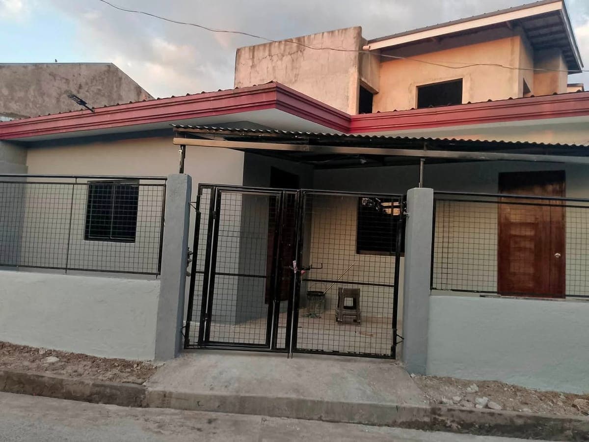 House for rent - photo 2