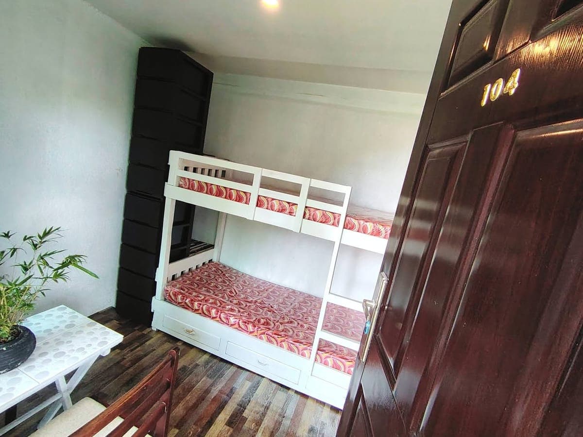 2 ROOMS / BED SPACE FOR FEMALE AVAILABLE 🌿 - photo 1