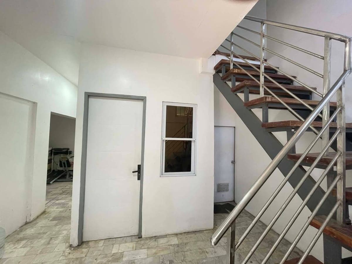 ROOM FOR RENT - photo 3