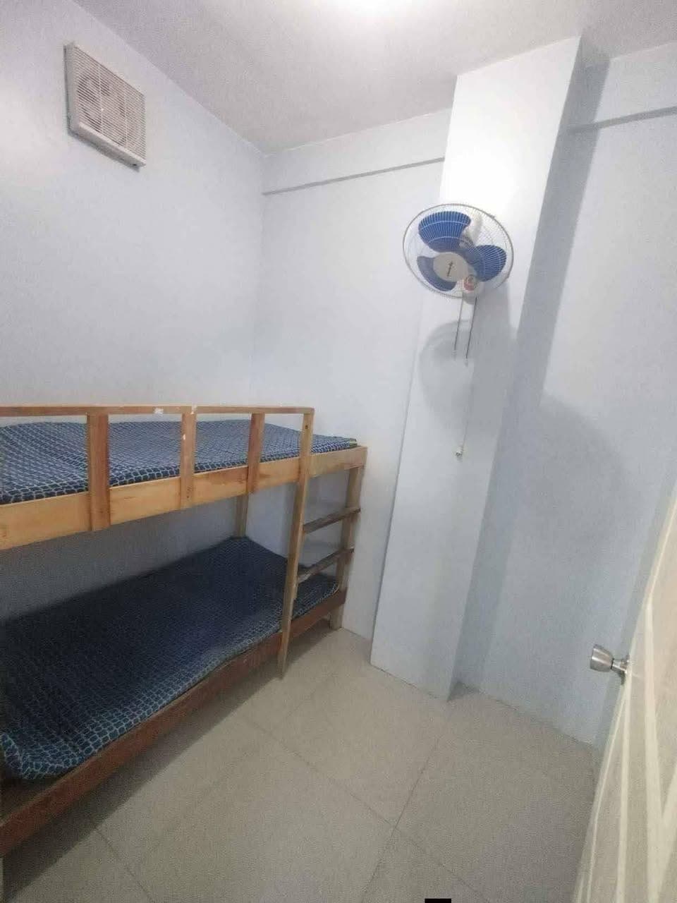 Available room for rent - photo 2