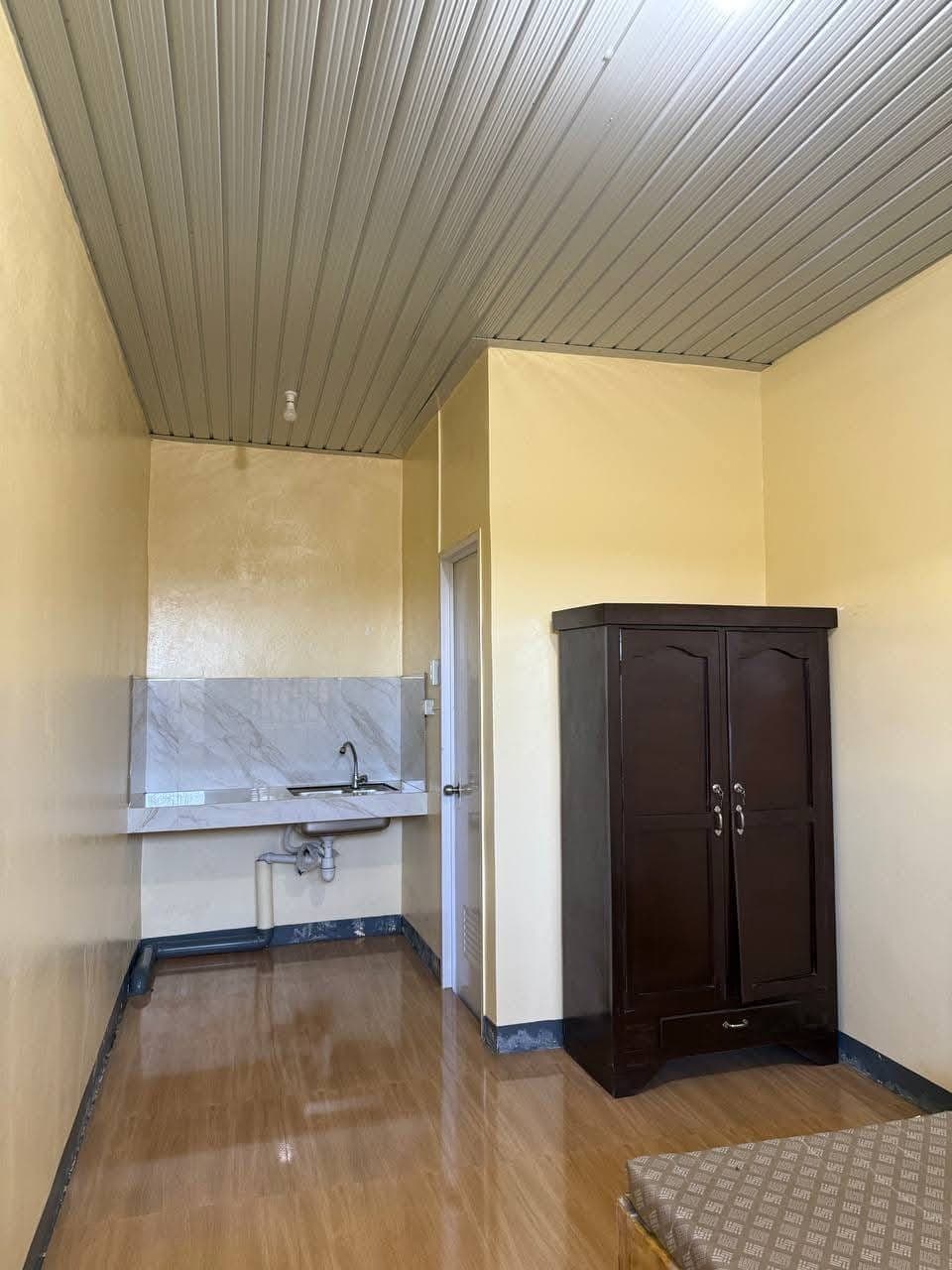 AVAILABLE FOR RENT - photo 2