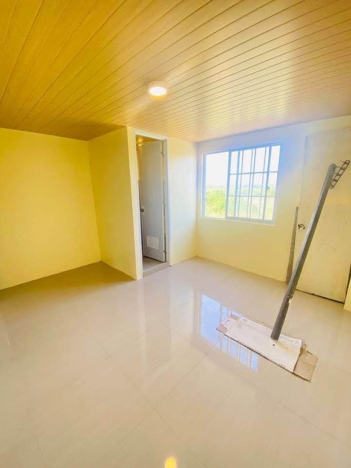 For Rent : 3 Bedroom Townhouse in La Aldea Buena Mactan, Babag 1 Lapu-Lapu - photo 2