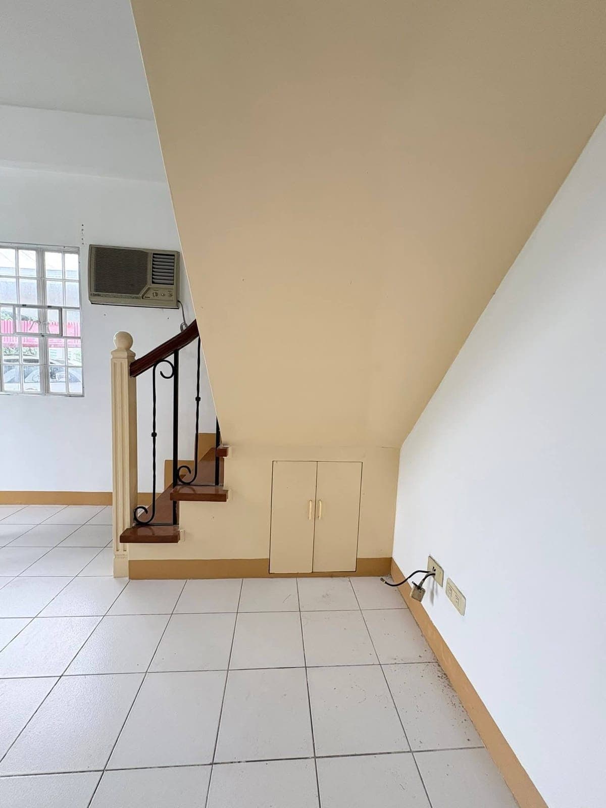 🏡2 storey house For Rent - photo 2