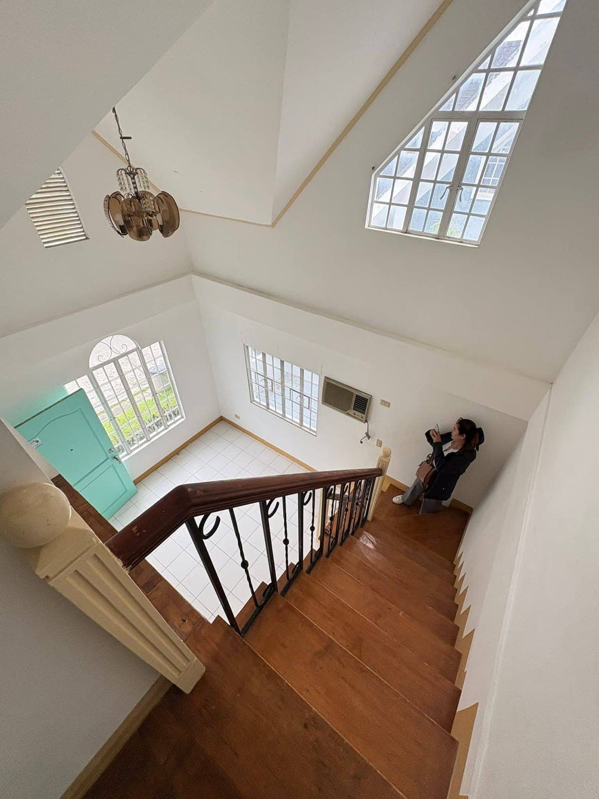 🏡2 storey house For Rent - photo 11