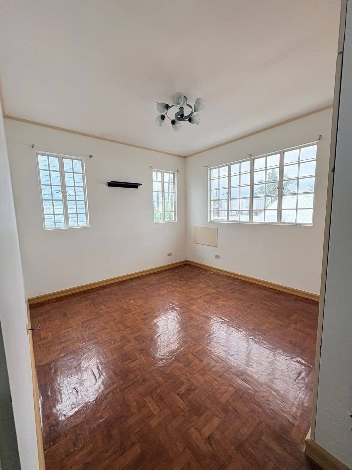 🏡2 storey house For Rent - photo 7