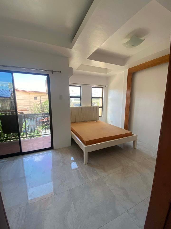 HOUSE FOR RENT - photo 2