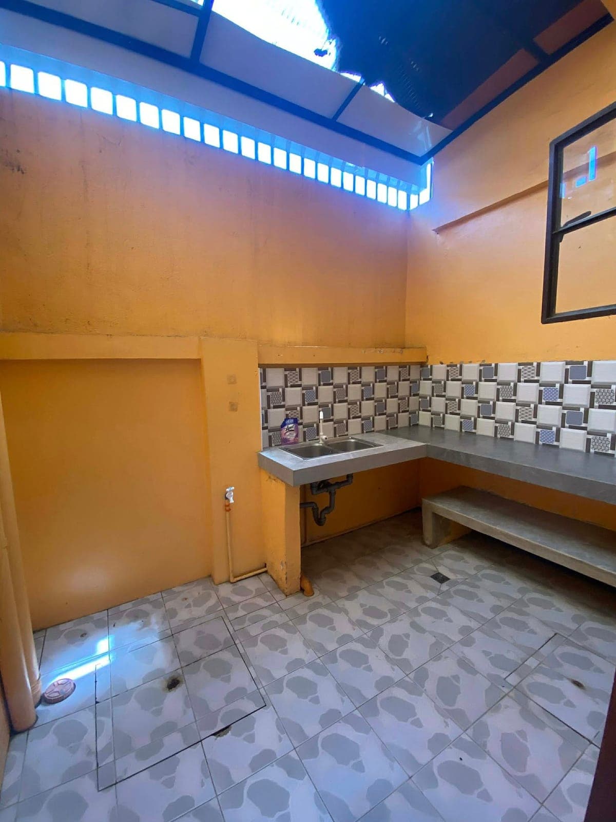 HOUSE FOR RENT - photo 12