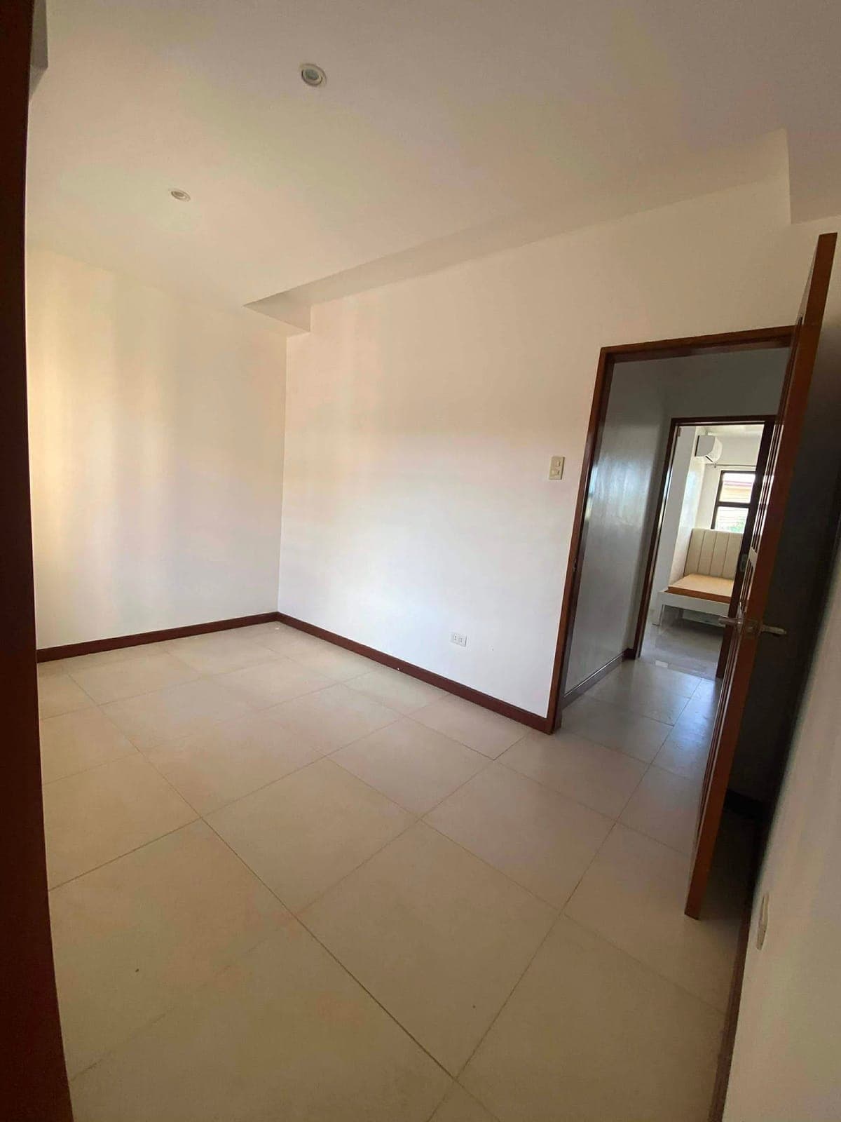 HOUSE FOR RENT - photo 5