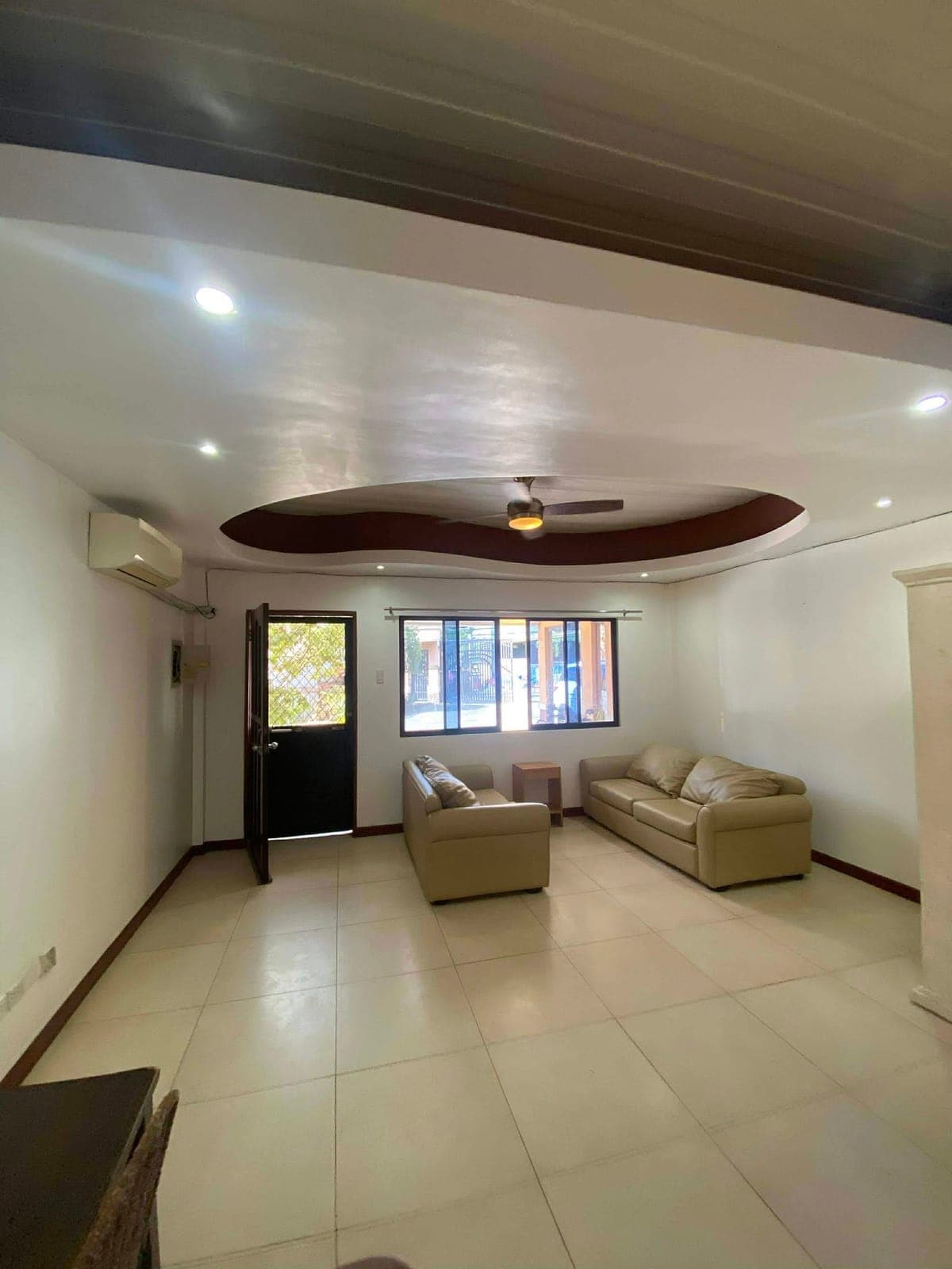 HOUSE FOR RENT - photo 7