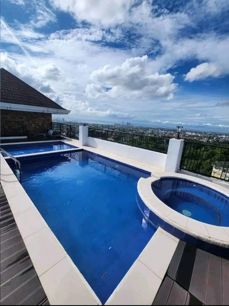 Studio Type Condominium for Rent - photo 3