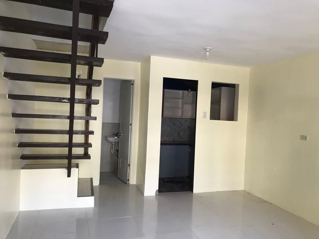 Available End of April but pwede na ma view - photo 8