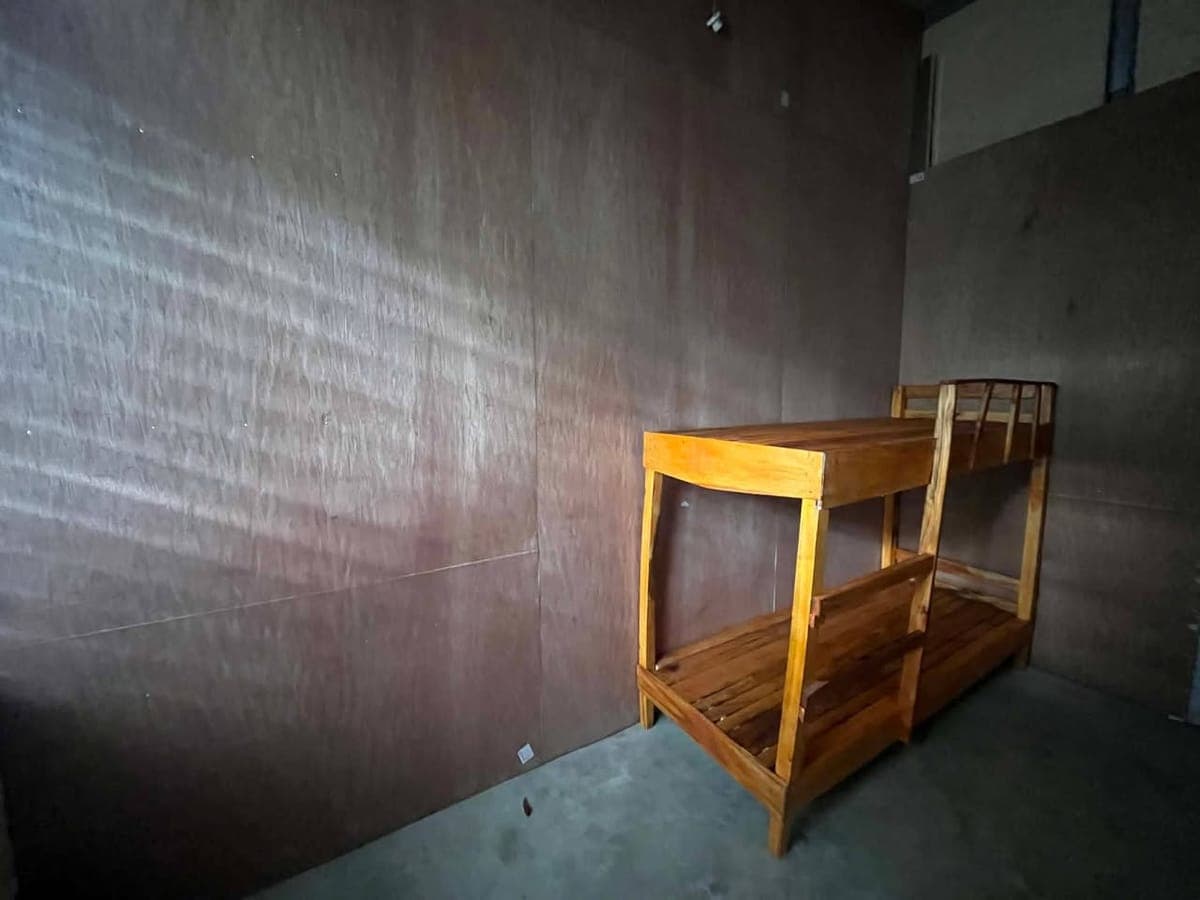 Room For Rent - photo 2