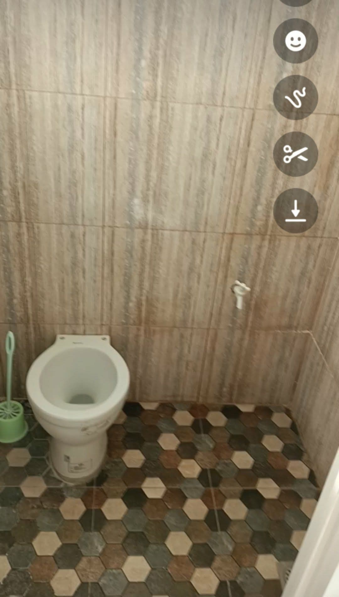 AVAILABLE Room 4 rent♥️ - photo 2