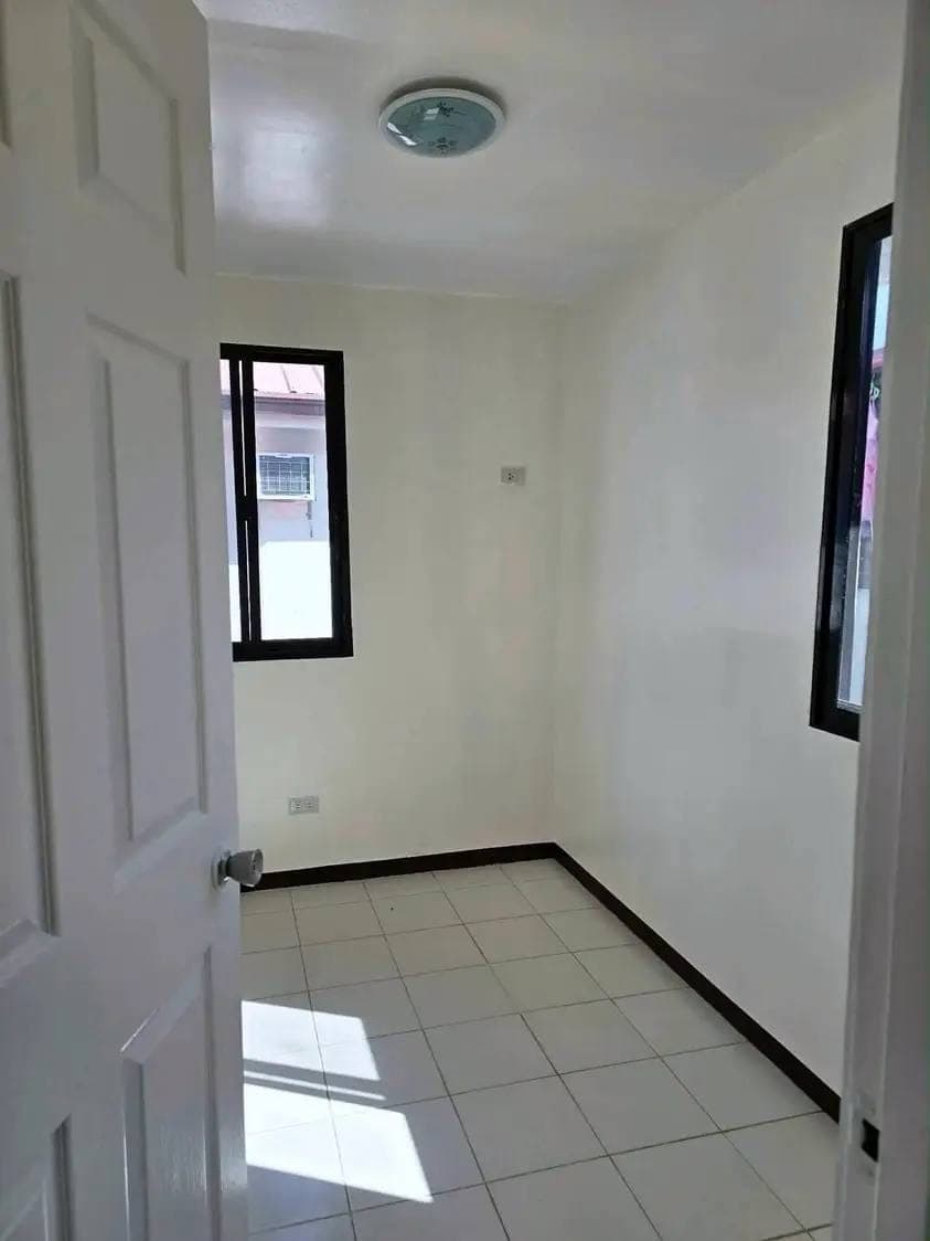 For Rent❗️3-Bedroom 🏠2-Storey House in Ajoya Subdivision 📍Cordova, Mactan, Cebu - photo 10