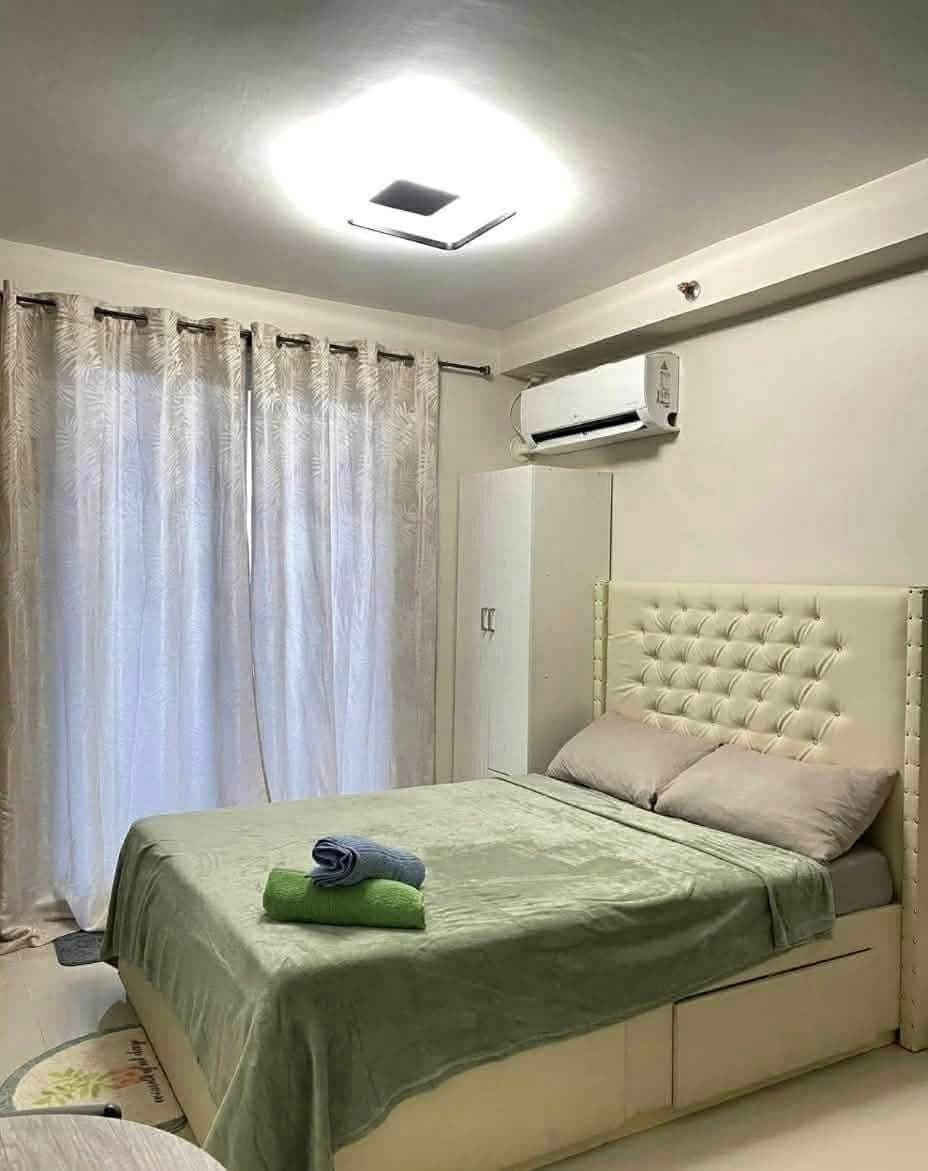 FOR RENT CONDOMINIUM UNIT🎉 - photo 1