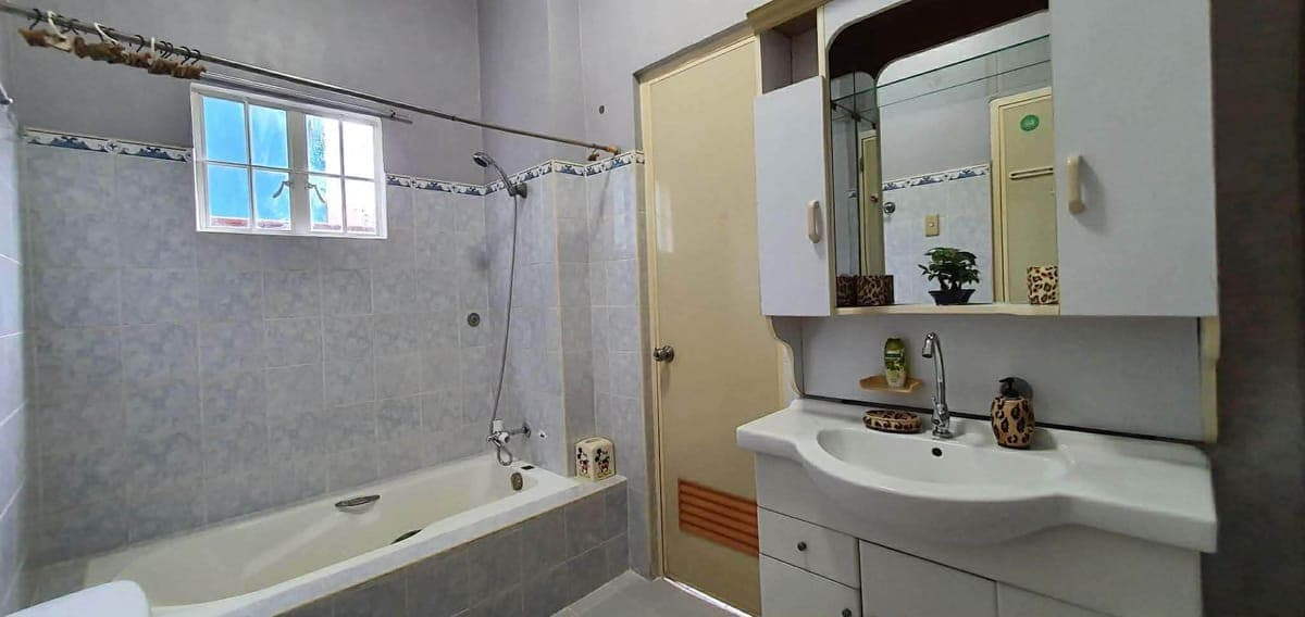 HOUSE FOR RENT 🎉 - photo 4