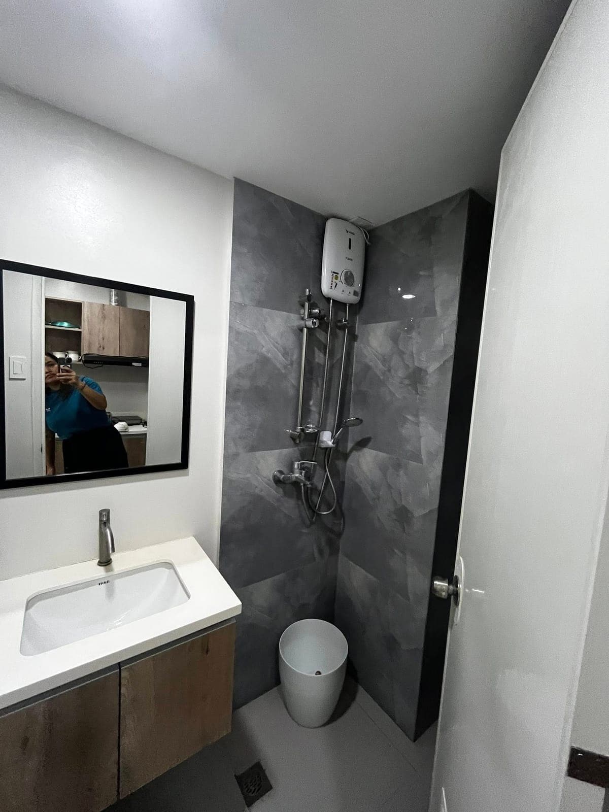 ✅ FOR RENT‼️ 1 Bedroom with Balcony in Primeworld District Mactan 🔥 - photo 2