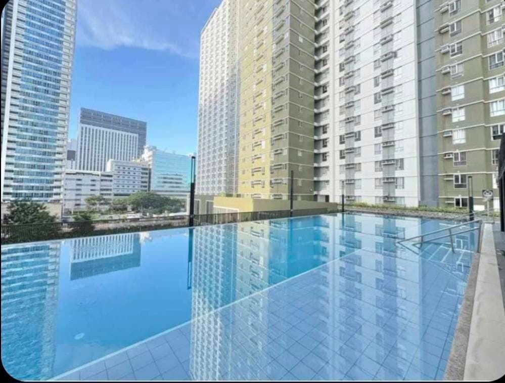 💥 𝐅𝐎𝐑 𝐑𝐄𝐍𝐓: 𝐅𝐔𝐋𝐋𝐘 𝐅𝐔𝐑𝐍𝐈𝐒𝐇𝐄𝐃 STUDIO 𝐂𝐎𝐍𝐃𝐎 𝐔𝐍𝐈𝐓 @ 𝐀𝐕𝐈𝐃𝐀 𝐓𝐎𝐖𝐄𝐑... - photo 4