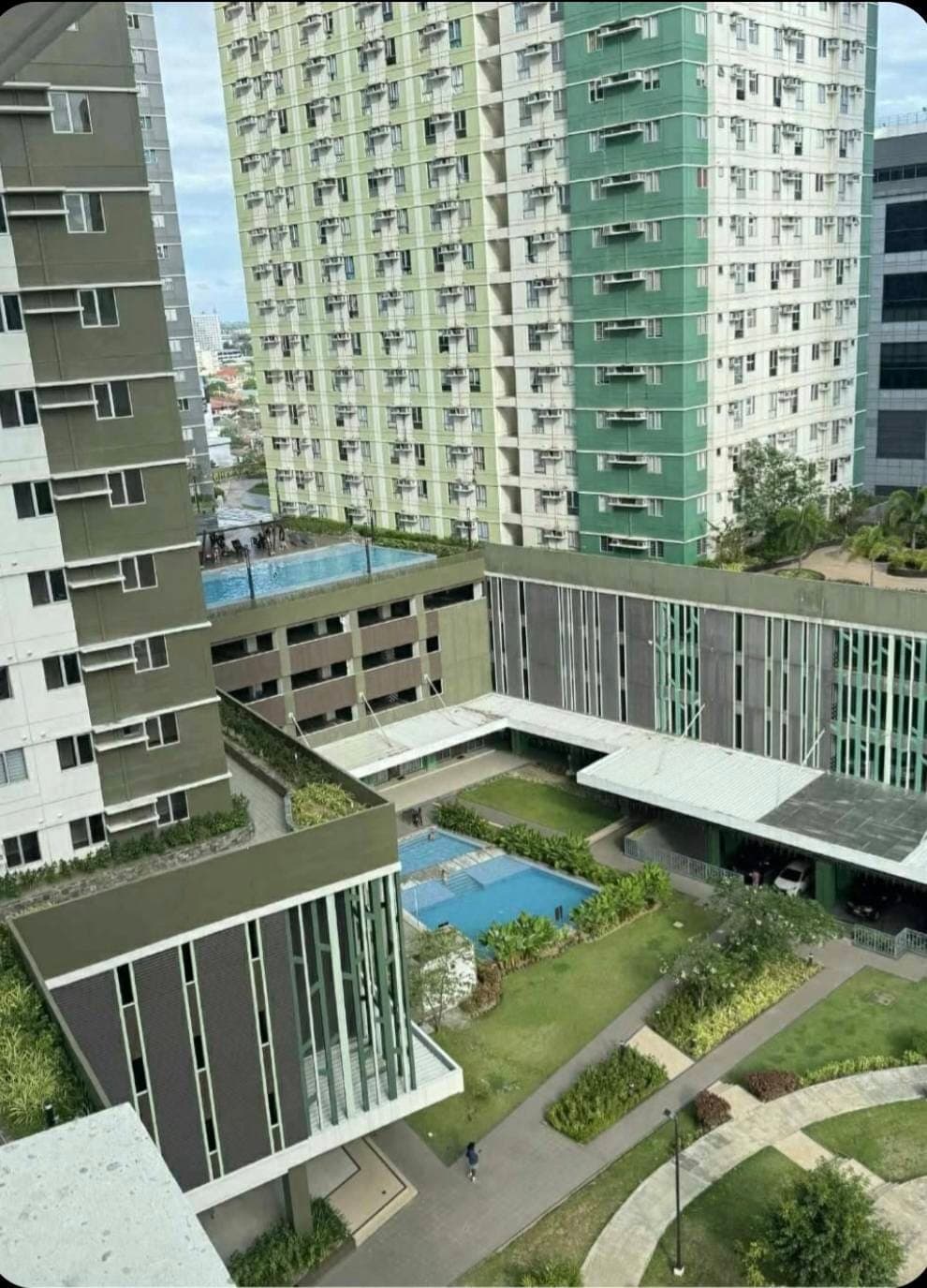 💥 𝐅𝐎𝐑 𝐑𝐄𝐍𝐓: 𝐅𝐔𝐋𝐋𝐘 𝐅𝐔𝐑𝐍𝐈𝐒𝐇𝐄𝐃 STUDIO 𝐂𝐎𝐍𝐃𝐎 𝐔𝐍𝐈𝐓 @ 𝐀𝐕𝐈𝐃𝐀 𝐓𝐎𝐖𝐄𝐑... - photo 6